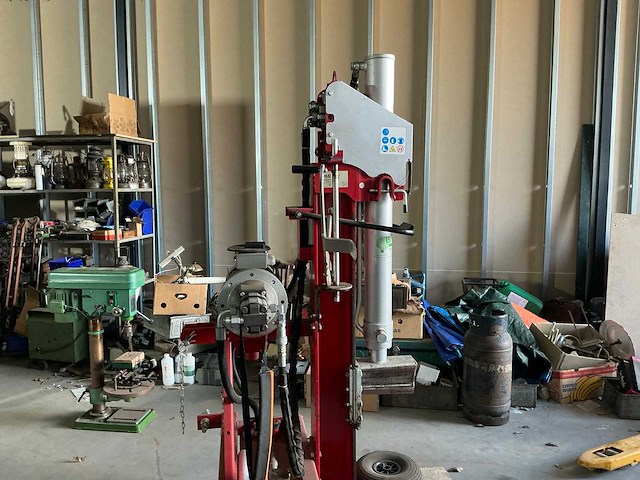 2014 amr vhe 16 dp kloofmachine - afbeelding 6 van  9