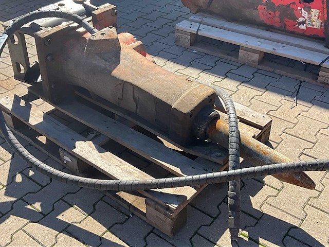 2014 atlas copco sb 452 hydraulische sloophamer - afbeelding 4 van  9