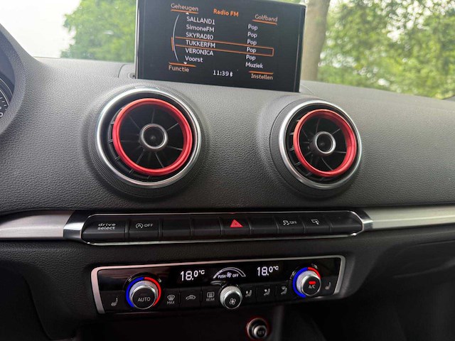 2014 audi a3 limousine 1.4 tfsi pano / automaat/ ambit. pl s personenauto - afbeelding 16 van  17
