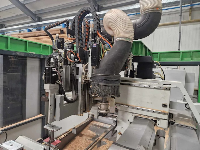 2014 biesse uniline 3200 cnc hout bewerkingcentrum - afbeelding 26 van  31