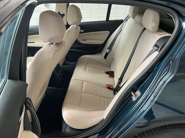 2014 bmw 1-serie 116i executive personenauto - afbeelding 14 van  33