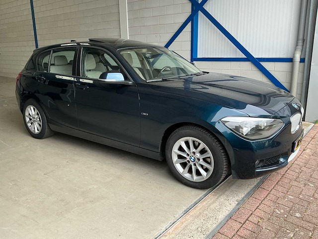 2014 bmw 1-serie 116i executive personenauto - afbeelding 30 van  33