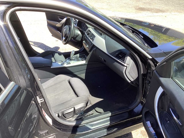2014 bmw 330d personenauto - afbeelding 29 van  36