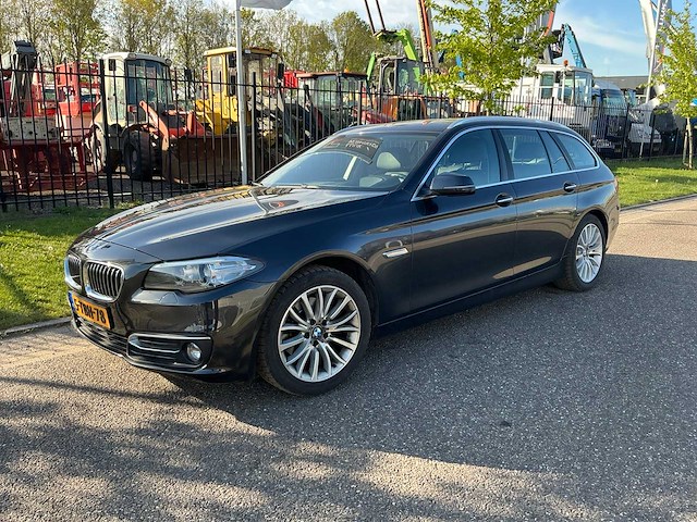 2014 bmw 5-serie touring 520d high luxury ed. personenauto - afbeelding 1 van  52
