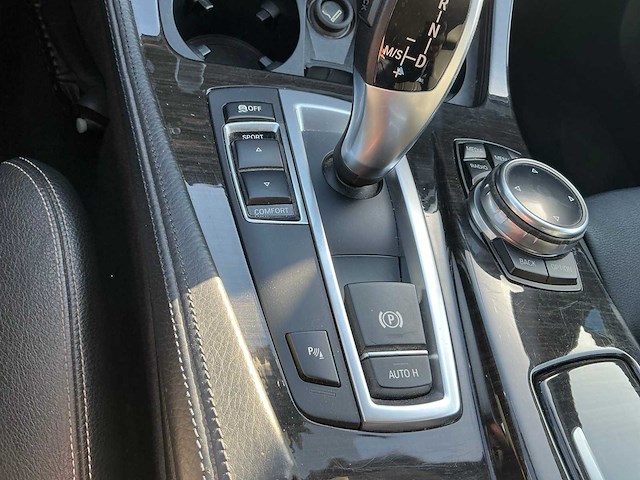 2014 bmw 5-serie touring 520d high luxury ed. personenauto - afbeelding 25 van  52