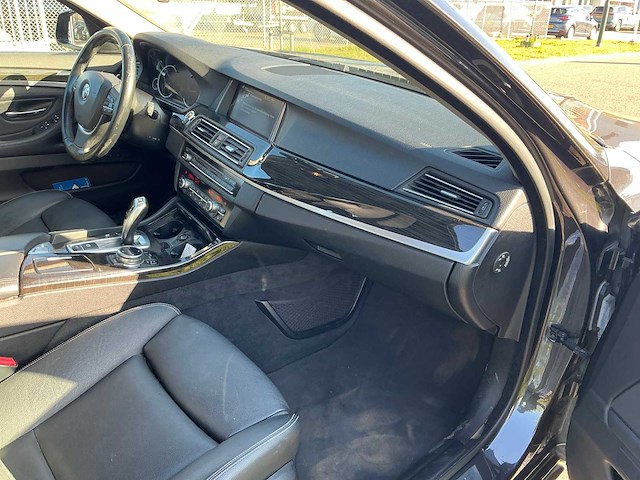 2014 bmw 5-serie touring 520d high luxury ed. personenauto - afbeelding 32 van  52