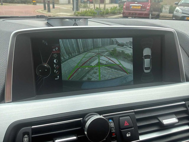 2014 bmw 6-serie gran coupé 650xi high executive personenauto - afbeelding 42 van  51