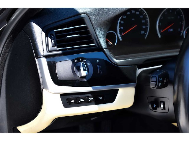 2014 bmw m5 sedan 4,4l v8 btw auto - afbeelding 59 van  93