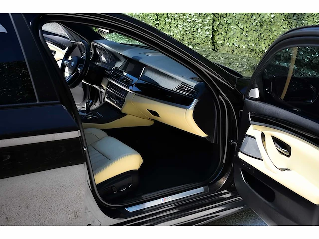 2014 bmw m5 sedan 4,4l v8 btw auto - afbeelding 50 van  94