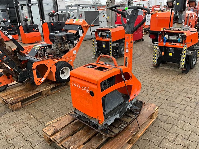 2014 bomag bpr 35/60 d trilplaat - afbeelding 1 van  11