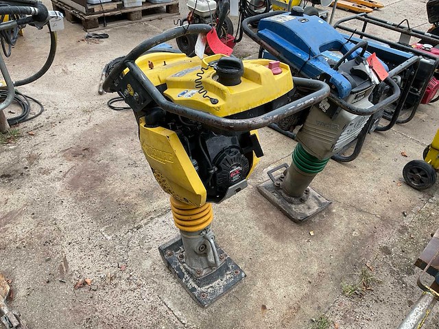 2014 bomag bt 60 trilstamper - afbeelding 1 van  1