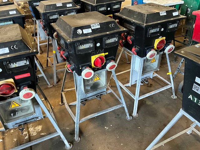 2014 bos medium bouwaansluitkast - afbeelding 1 van  6