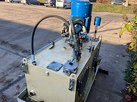 2014 bosch / rexroth hs-024-b991 hydraulisch aggregaat - afbeelding 5 van  10
