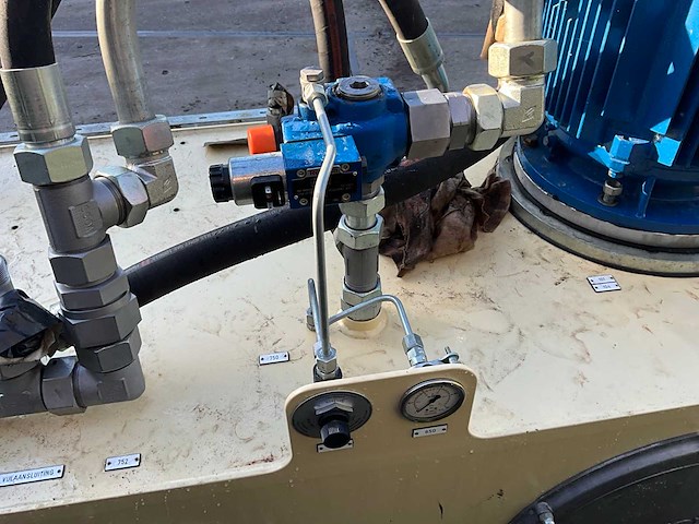 2014 bosch / rexroth hs-024-b991 hydraulisch aggregaat - afbeelding 7 van  10