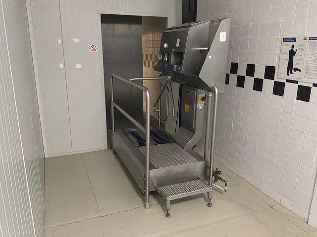 2014 bosgraaf dslo-sl-1500-r+ek400-wrt-r hygiëne station met zolen reiniger - afbeelding 1 van  10