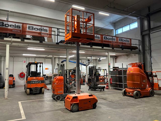 2014 braviisol leonardo lui mini hd hoogwerker / personenlift - afbeelding 1 van  12