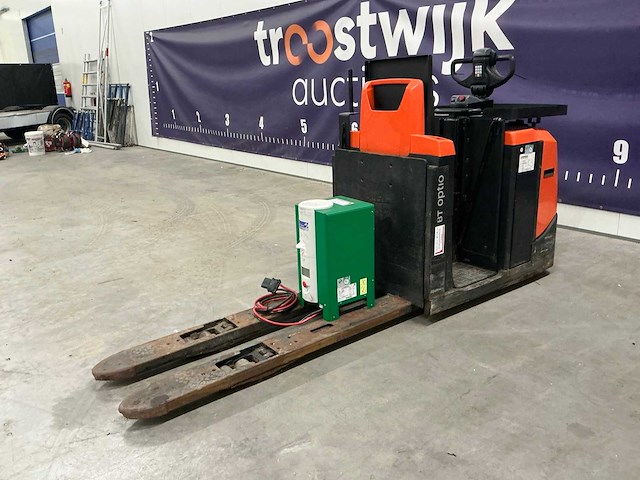 2014 bt ose250p orderpicker - afbeelding 1 van  13