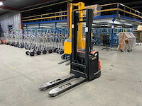 2014 bt swe140l stapelaar - afbeelding 1 van  12