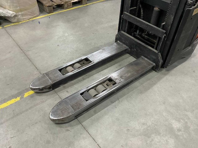 2014 bt swe140l stapelaar - afbeelding 8 van  12