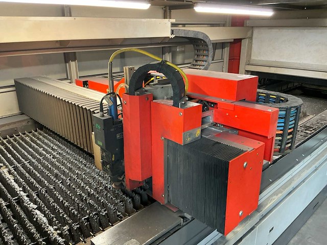 2014 bystronic byautonom 3015 lasersnijmachine (fiber machine) - afbeelding 8 van  45