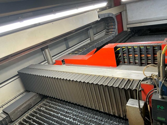 2014 bystronic byautonom 3015 lasersnijmachine (fiber machine) - afbeelding 9 van  45