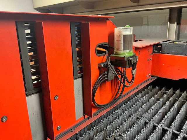 2014 bystronic byautonom 3015 lasersnijmachine (fiber machine) - afbeelding 37 van  45