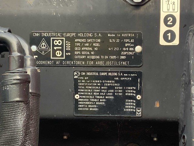 2014 case ih bp puma 160 cvx vierwielaangedreven trekker - afbeelding 20 van  40