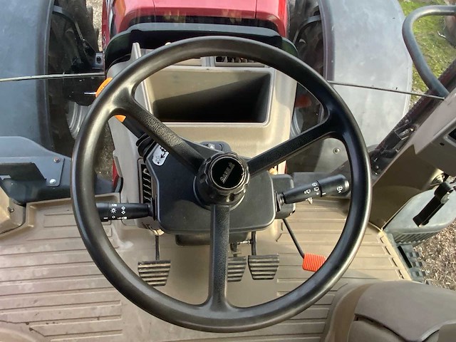 2014 case ih bp puma 160 cvx vierwielaangedreven trekker - afbeelding 31 van  40
