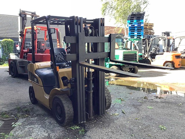 2014 cathapilar dp25nt vorkheftruck - afbeelding 3 van  8
