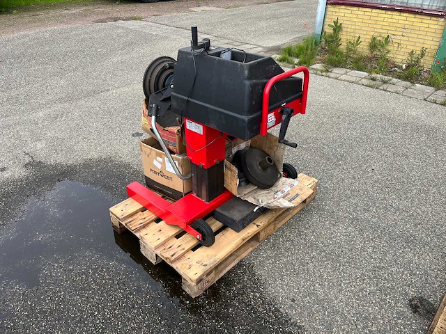 2014 cemb c206 balanceermachine - afbeelding 1 van  10