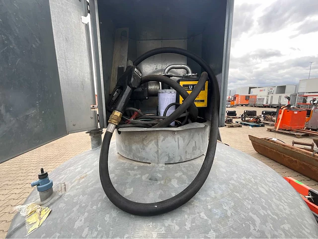 2014 cemo cube 980 brandstof opslagtank - afbeelding 5 van  7