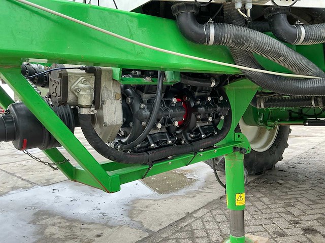 2014 chd eefting f4139a veldspuit - afbeelding 26 van  56