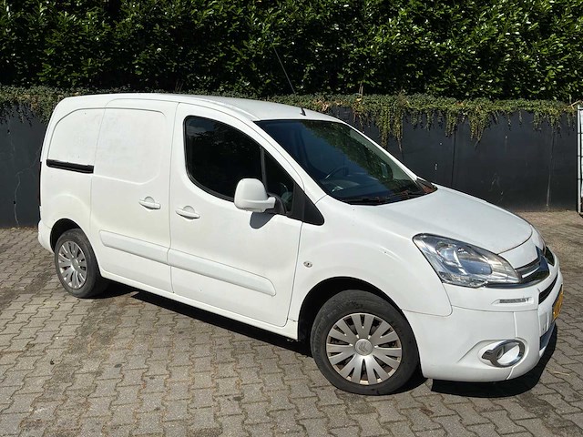 2014 citroen berlingo 1.6 hdi 500 club ec. - afbeelding 26 van  28