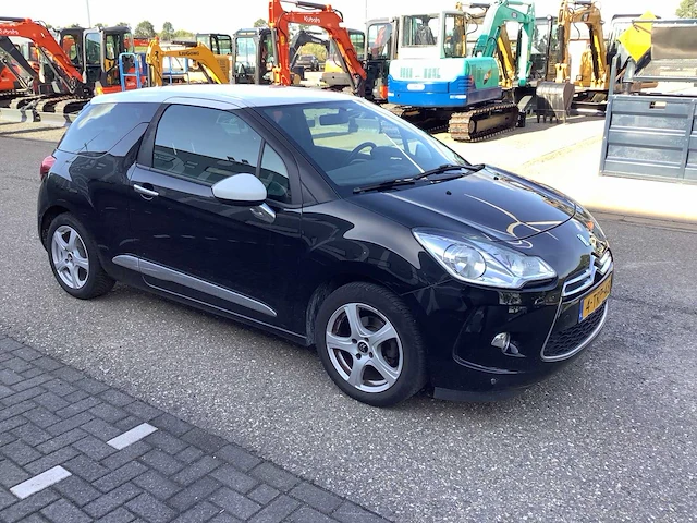 2014 citroen ds3 1.2 vti so chic personenauto 4-trp-48 - afbeelding 26 van  28