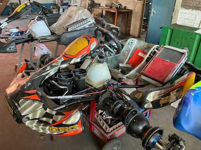 2014 crg roadrebel en blackstar race kart (2x) - afbeelding 4 van  16