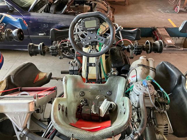 2014 crg roadrebel en blackstar race kart (2x) - afbeelding 7 van  16