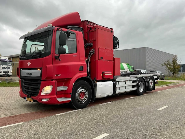 2014 daf cf330fan perscontainerauto - afbeelding 1 van  40