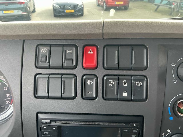 2014 daf lf 210 fa vrachtwagen - afbeelding 48 van  74