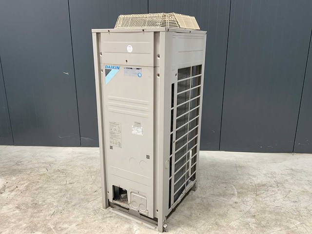 2014 daikin erq125a7w1b chiller - afbeelding 2 van  5