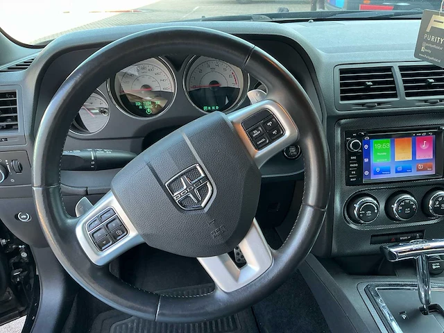 2014 dodge challenger hemi r/t personenauto - afbeelding 20 van  34