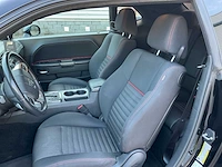 2014 dodge challenger hemi r/t personenauto - afbeelding 19 van  34