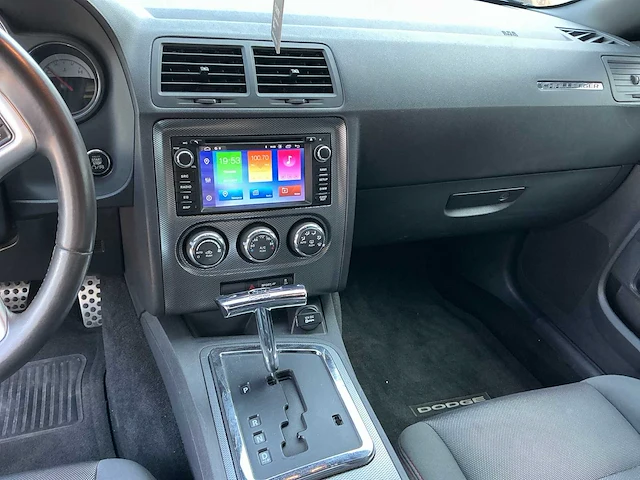2014 dodge challenger hemi r/t personenauto - afbeelding 21 van  34