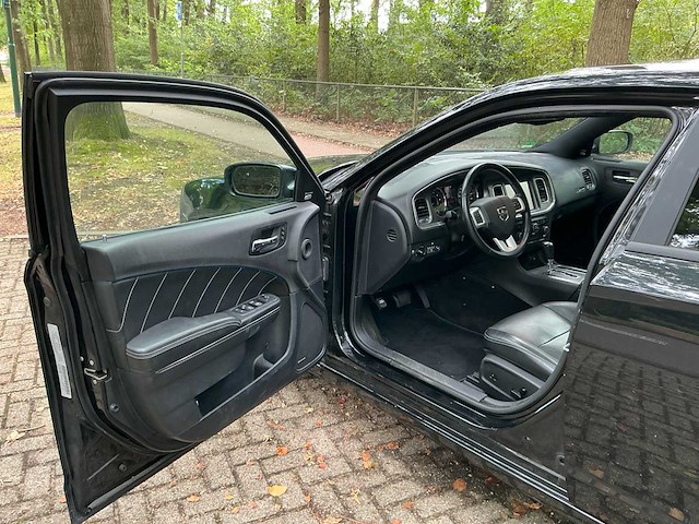 2014 dodge charger personenauto - afbeelding 5 van  29