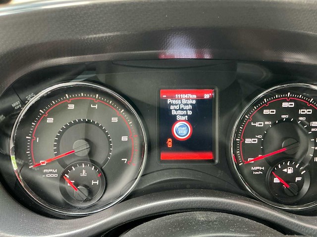 2014 dodge charger personenauto - afbeelding 8 van  29