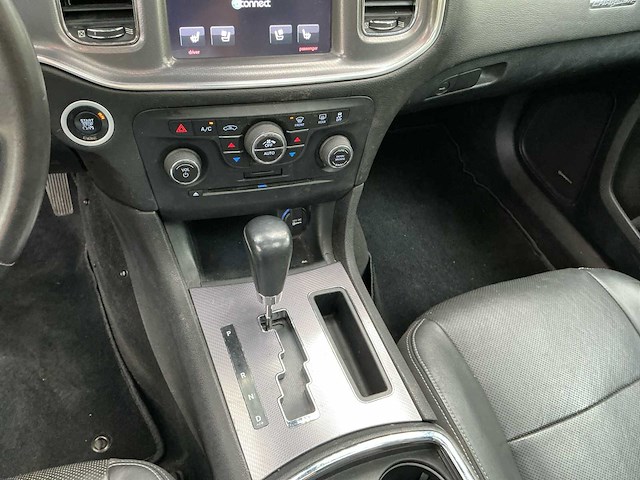 2014 dodge charger personenauto - afbeelding 11 van  29