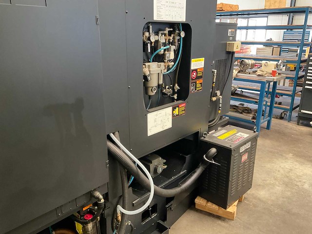 2014 doosan dnm 400 ii cnc verticale bewerkingscentra - afbeelding 16 van  28