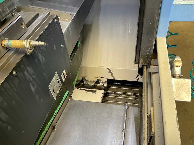 2014 doosan dnm 400 ii cnc verticale bewerkingscentra - afbeelding 2 van  28
