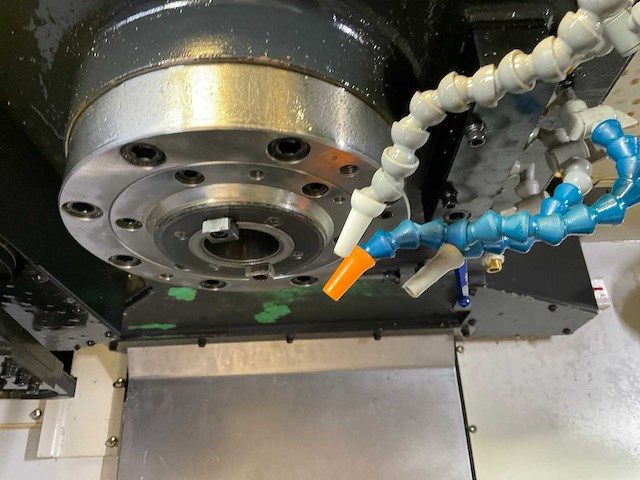 2014 doosan dnm 400 ii cnc verticale bewerkingscentra - afbeelding 25 van  28