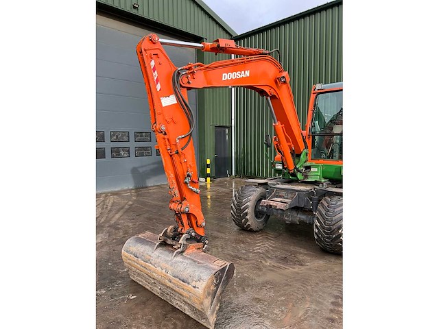 2014 doosan dx55w mobiele graafmachine - afbeelding 23 van  26