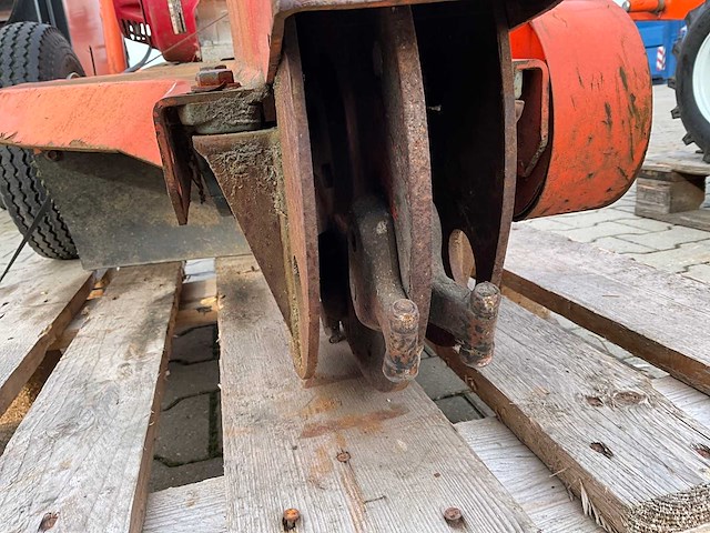 2014 dosko 337-13h boomstronkhakselaar - afbeelding 8 van  13